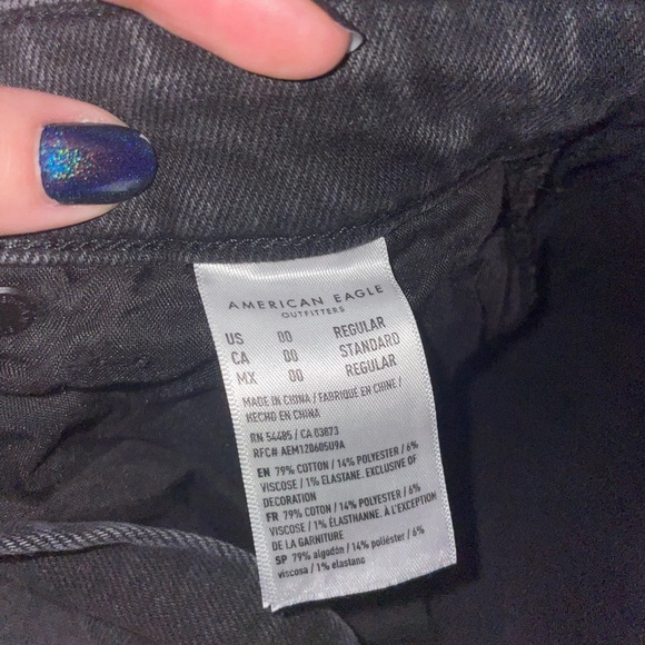 American Eagle Mom Jeans - Picture 5 of 5